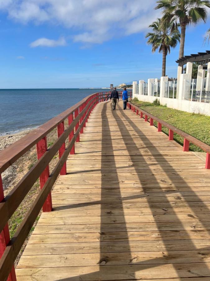 Apartment Sun Of Andalucia In First Beach Line With View On Africa Sitio de Calahonda Exterior photo