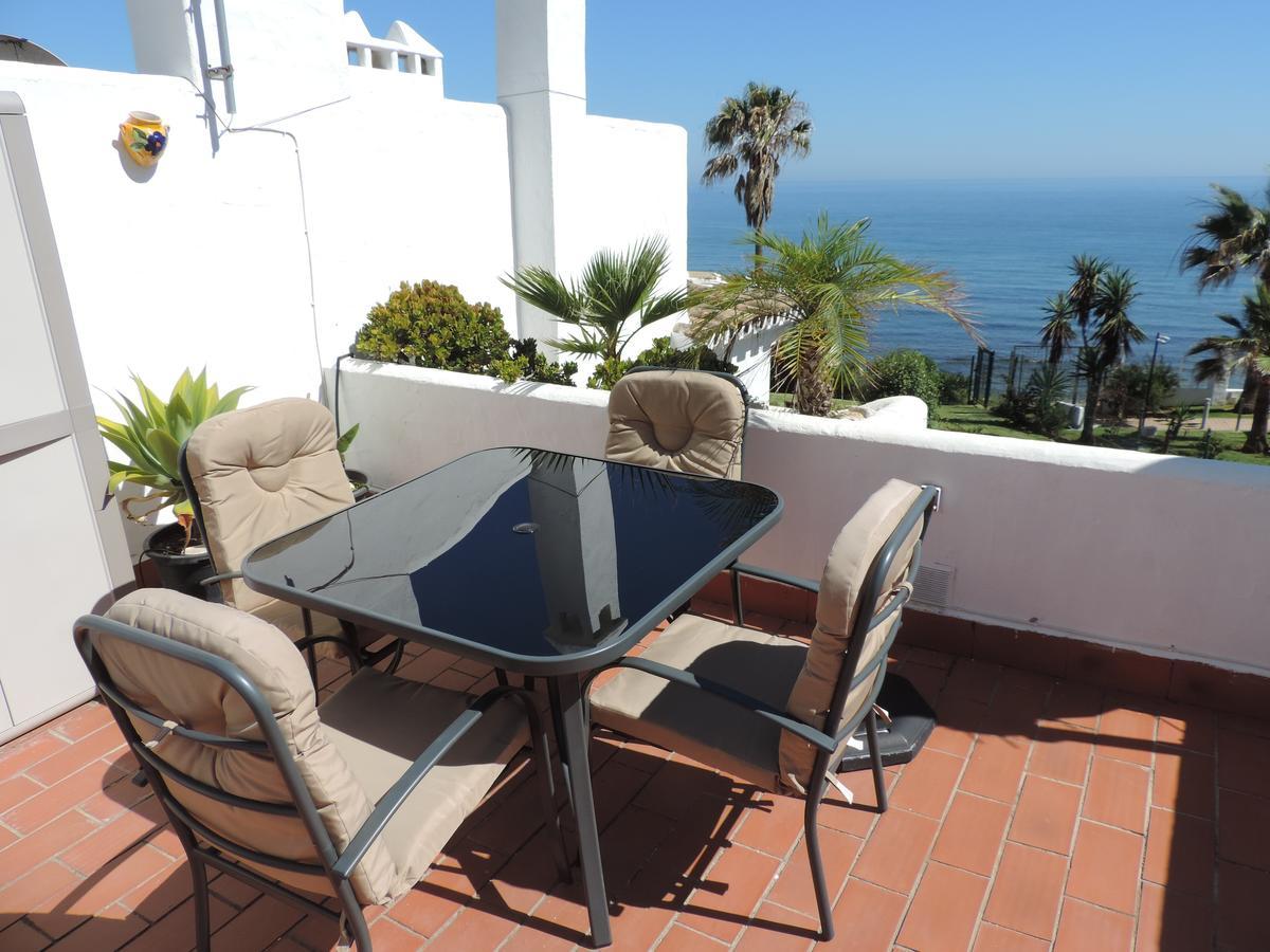 Apartment Sun Of Andalucia In First Beach Line With View On Africa Sitio de Calahonda Exterior photo